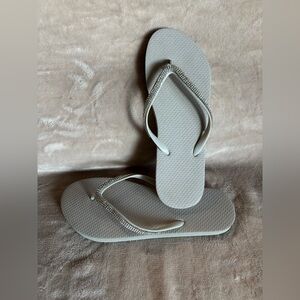 Elegant Gray Flip Flops with Rhinestone Detailing women’s 10